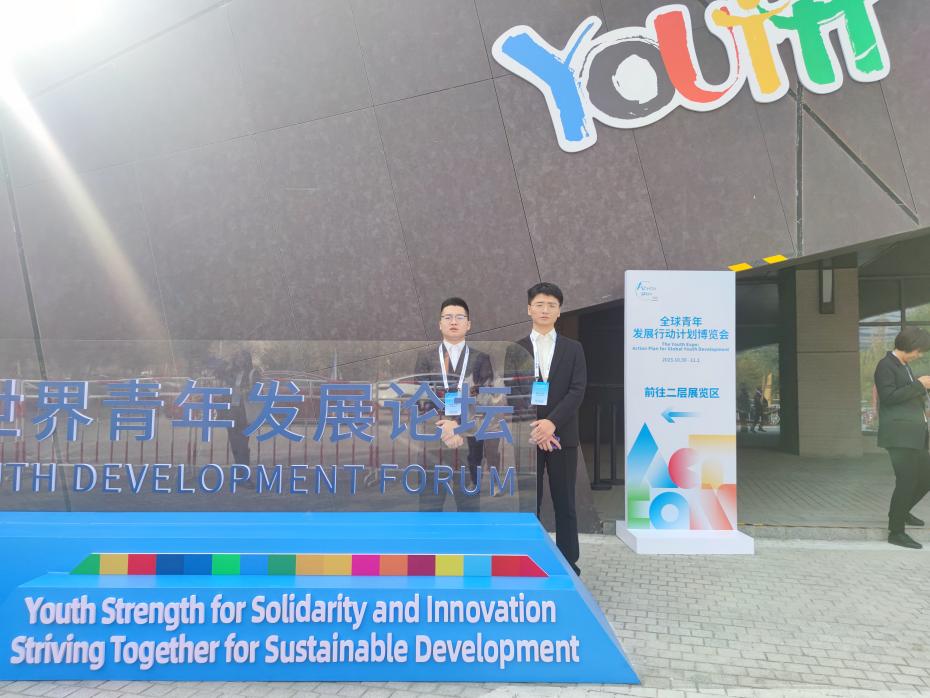 说明: be7e301e3bb350a70a86af97e20d5c7