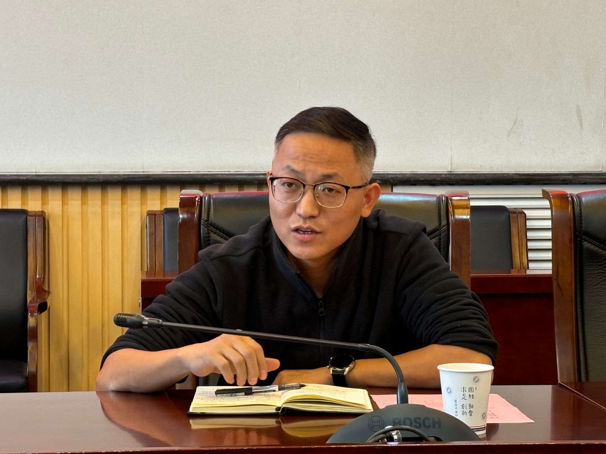 f0eed3cdd037523c087e55050d7d3f8