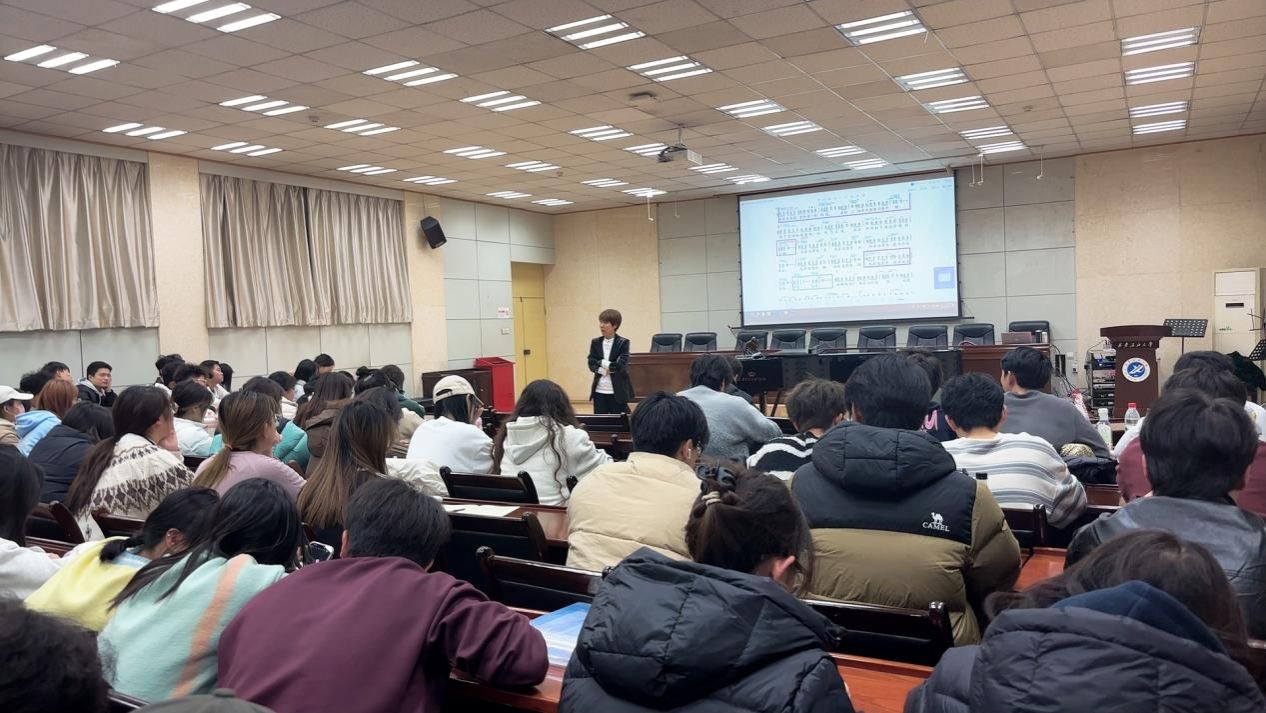 f1186748c691cca2b1b6c395ce8ce05