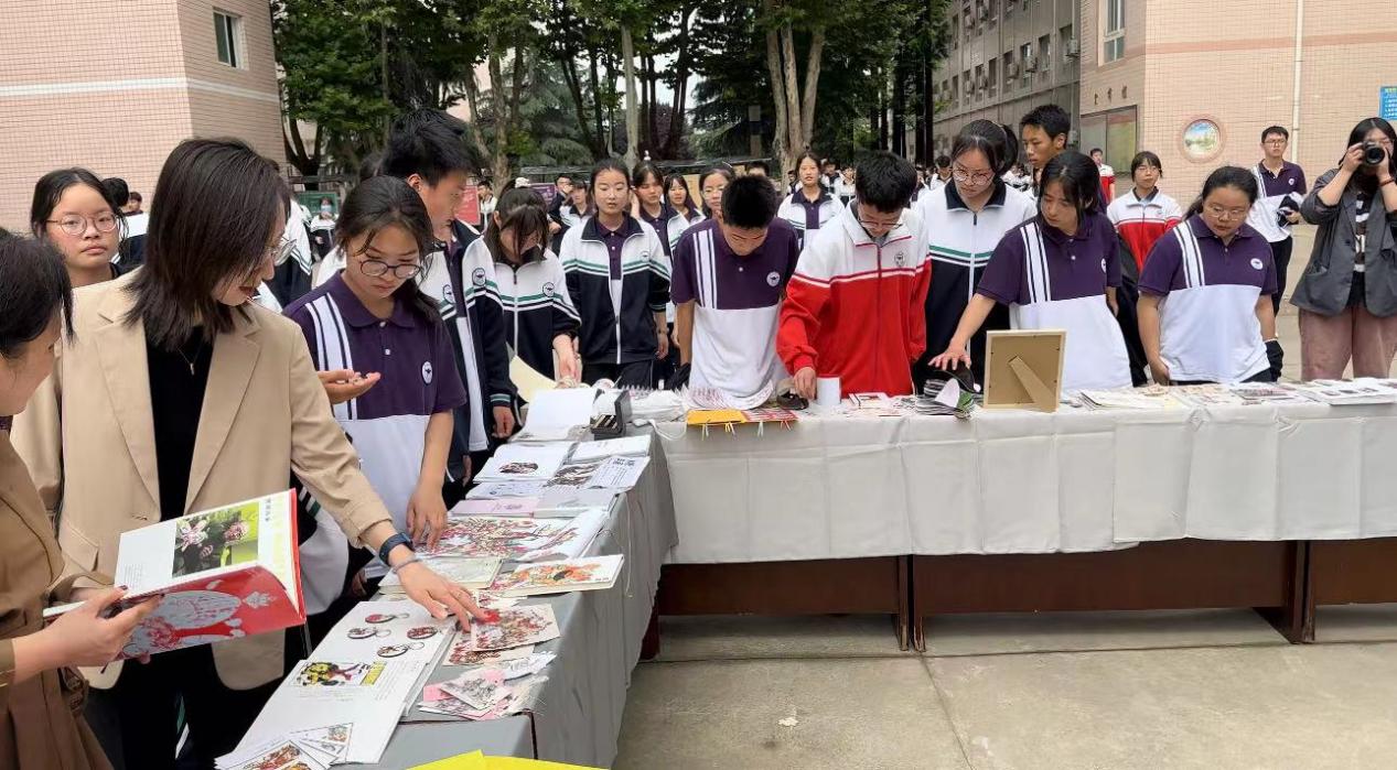 0b5207c109193e8ebb2041dc42f9232