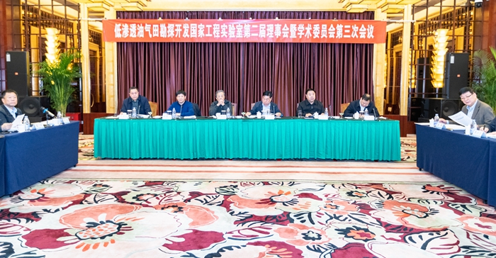 AU9I0991 - 副本.jpg