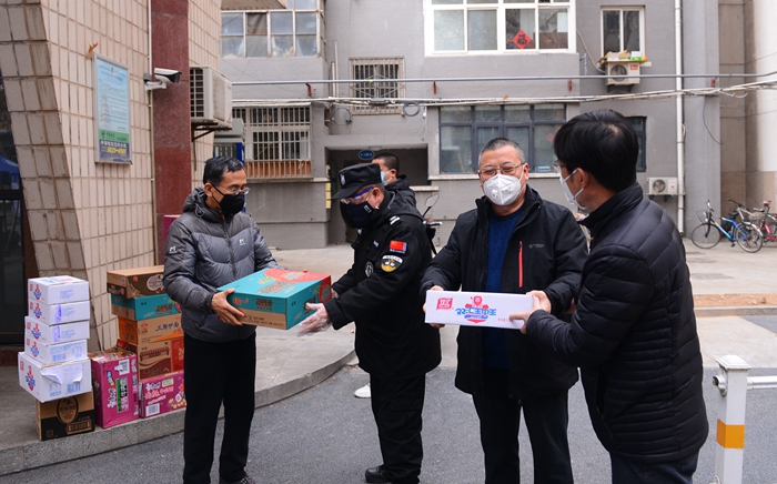 雁塔校区东门DSC_8140 - 副本.JPG